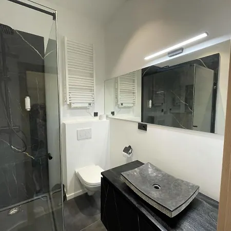 Patenier Hidden Garden 1bdr With Garden Apartment *