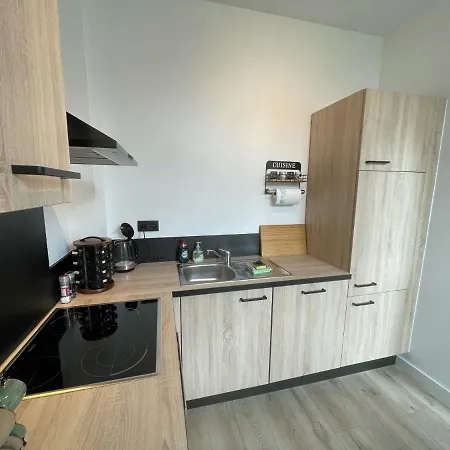 Patenier Hidden Garden 1bdr With Garden Appartamento